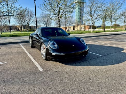 Used 2012 Porsche 911 Carrera S image 2