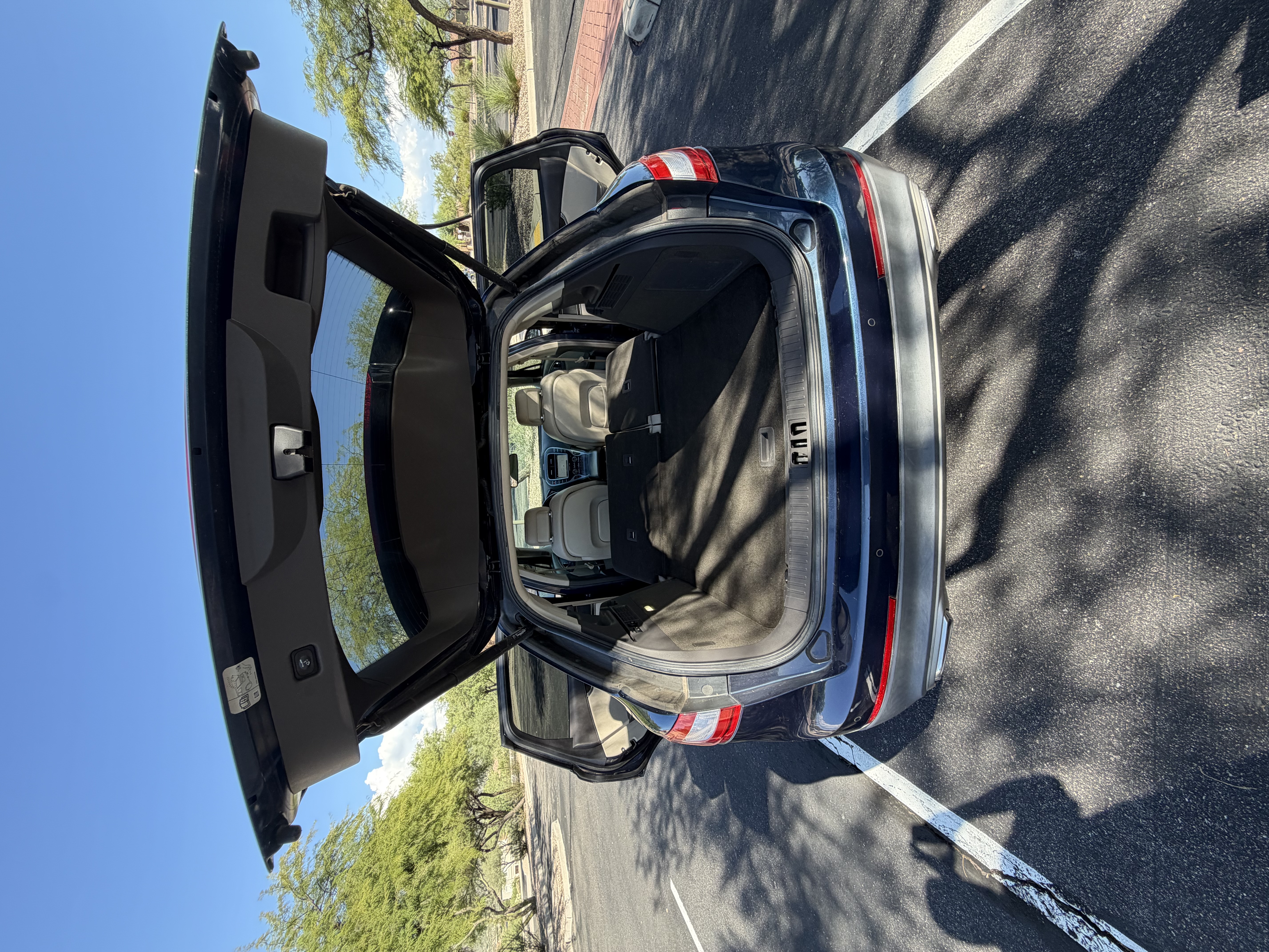 Used 2017 Lincoln MKX Reserve FWD image 12