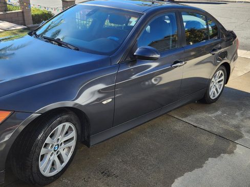 Used 2006 BMW 325i Sedan image 2