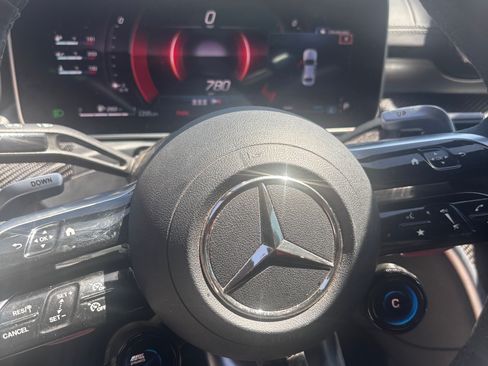 Used 2023 Mercedes-Benz C 43 AMG 4MATIC Sedan image 9