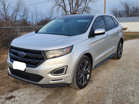Used 2018 Ford Edge Sport w/ Equipment Group 401A image 2