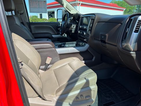 Used 2015 Chevrolet Silverado 2500 LTZ w/ Duramax Plus Package AWD/4WD image 13