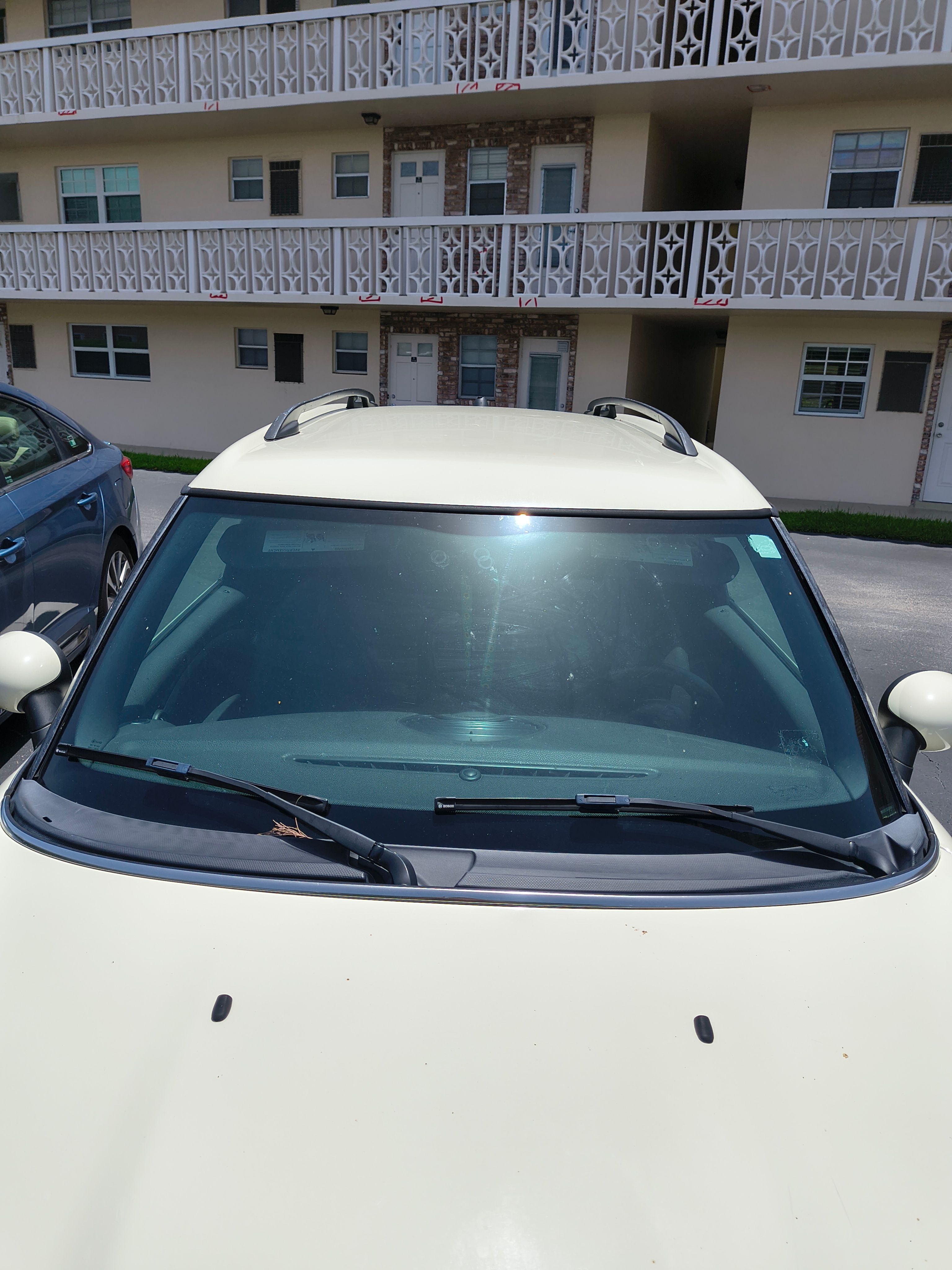 Used 2013 MINI Cooper Clubman FWD image 4