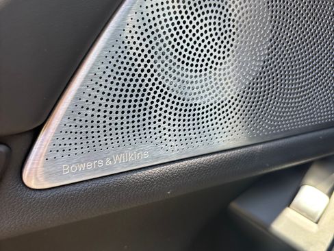 Used 2020 BMW 750i xDrive w/ M Sport Package image 20