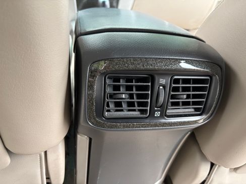 Used 2005 Toyota 4Runner Limited AWD/4WD image 21