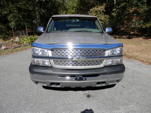 Used 2004 Chevrolet Silverado 1500 LT w/ Light Duty Power Package image 8