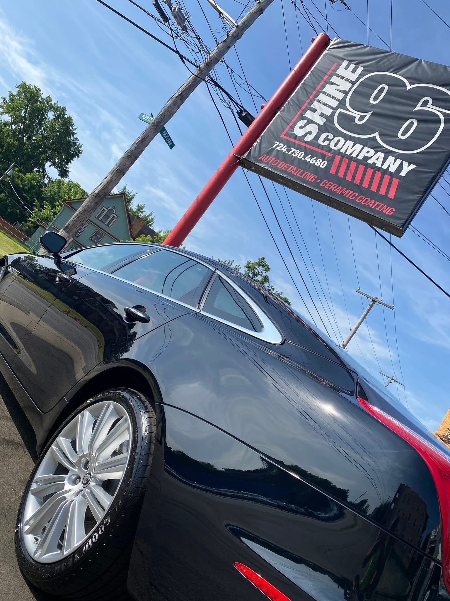 Used 2012 Jaguar XJ L Supercharged RWD image 4