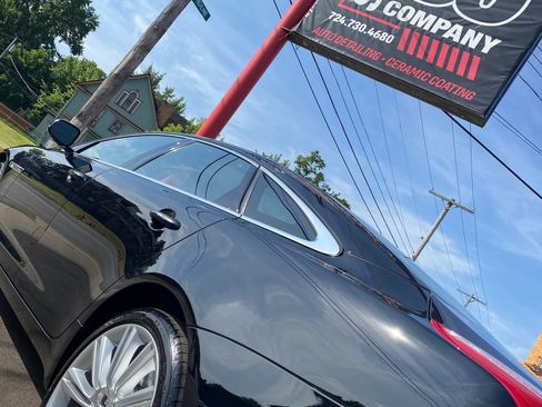 Used 2012 Jaguar XJ L Supercharged RWD image 4
