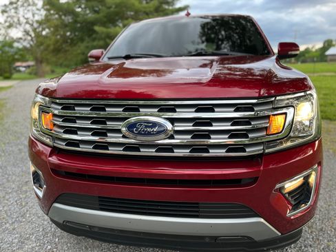 Used 2019 Ford Expedition Limited image 2