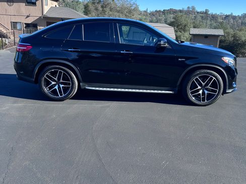 Used 2019 Mercedes-Benz GLE 43 AMG 4MATIC Coupe image 9