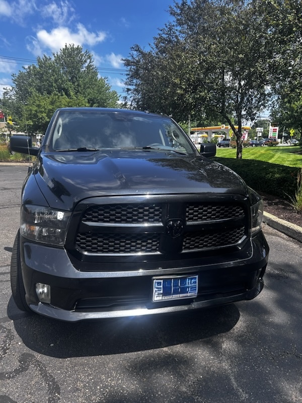 Used 2017 RAM 1500 Express w/ Black Ram 1500 Express Group AWD/4WD image 1