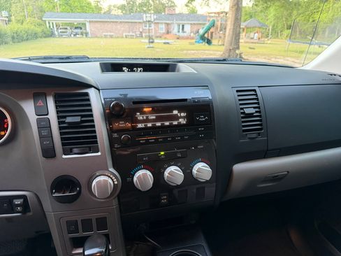 Used 2012 Toyota Tundra 2WD Double Cab w/ TRD Off-Road Pkg image 9