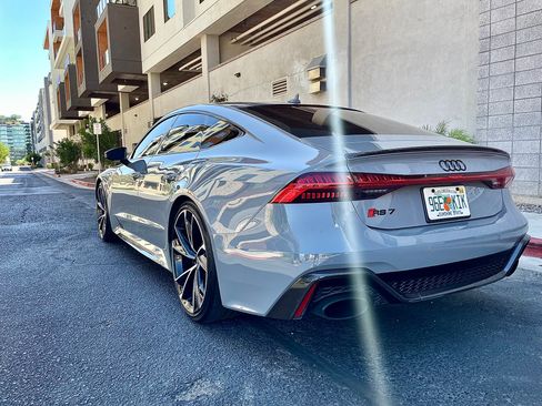 Used 2021 Audi RS 7 Sportback AWD/4WD image 9