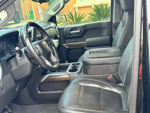 Used 2020 Chevrolet Silverado 1500 RST w/ All-Star Edition image 12