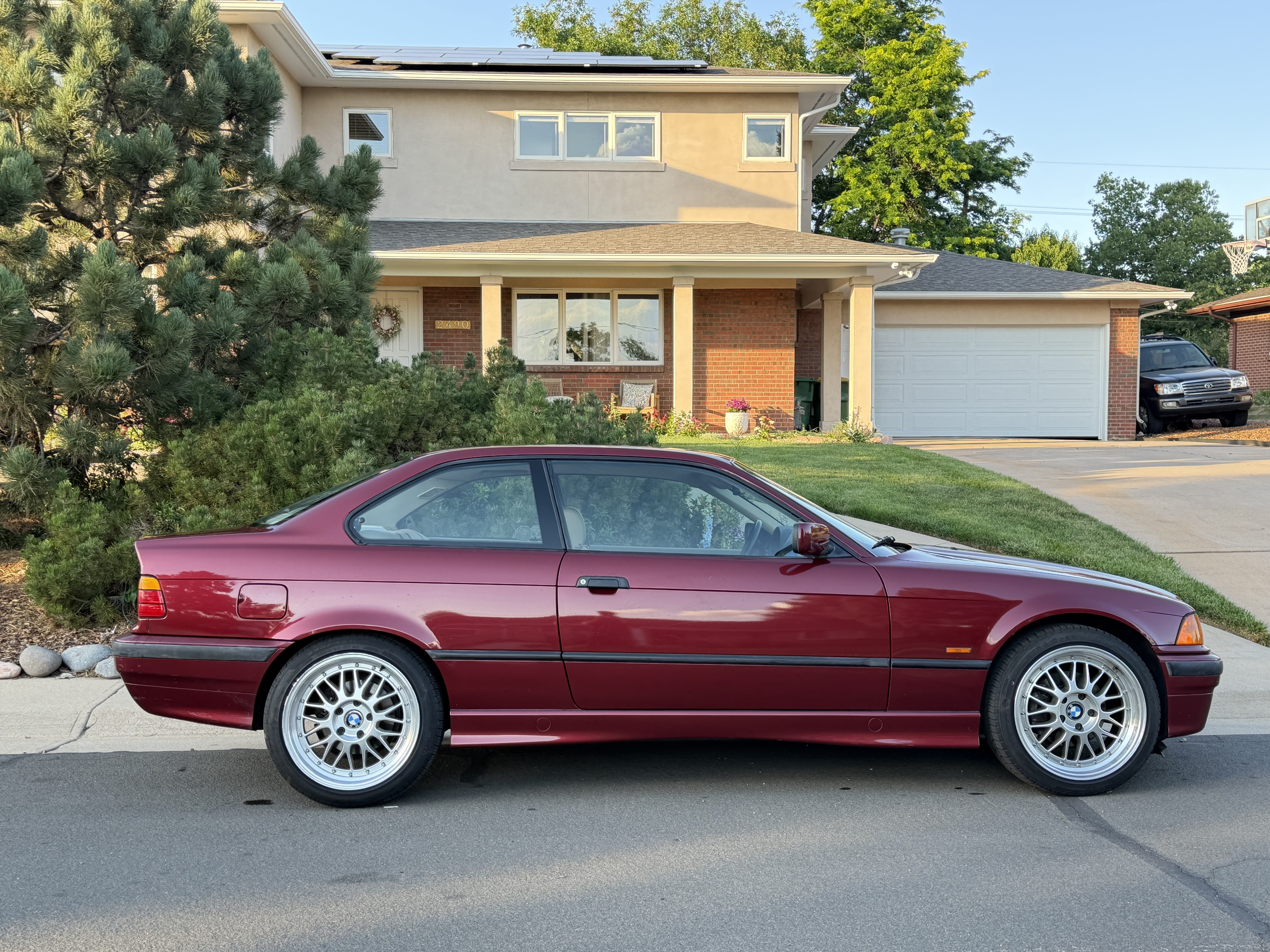 Used 1997 BMW 328iS Coupe RWD image 6