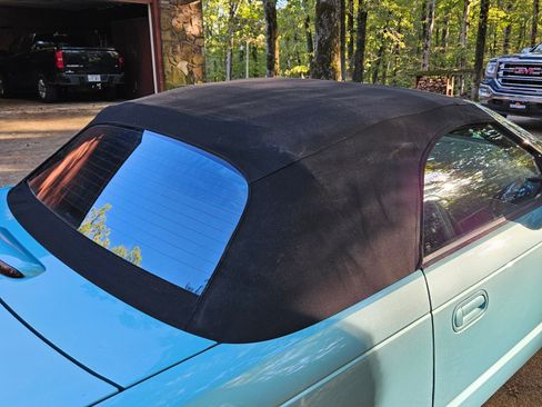 Used 2002 Ford Thunderbird RWD image 28