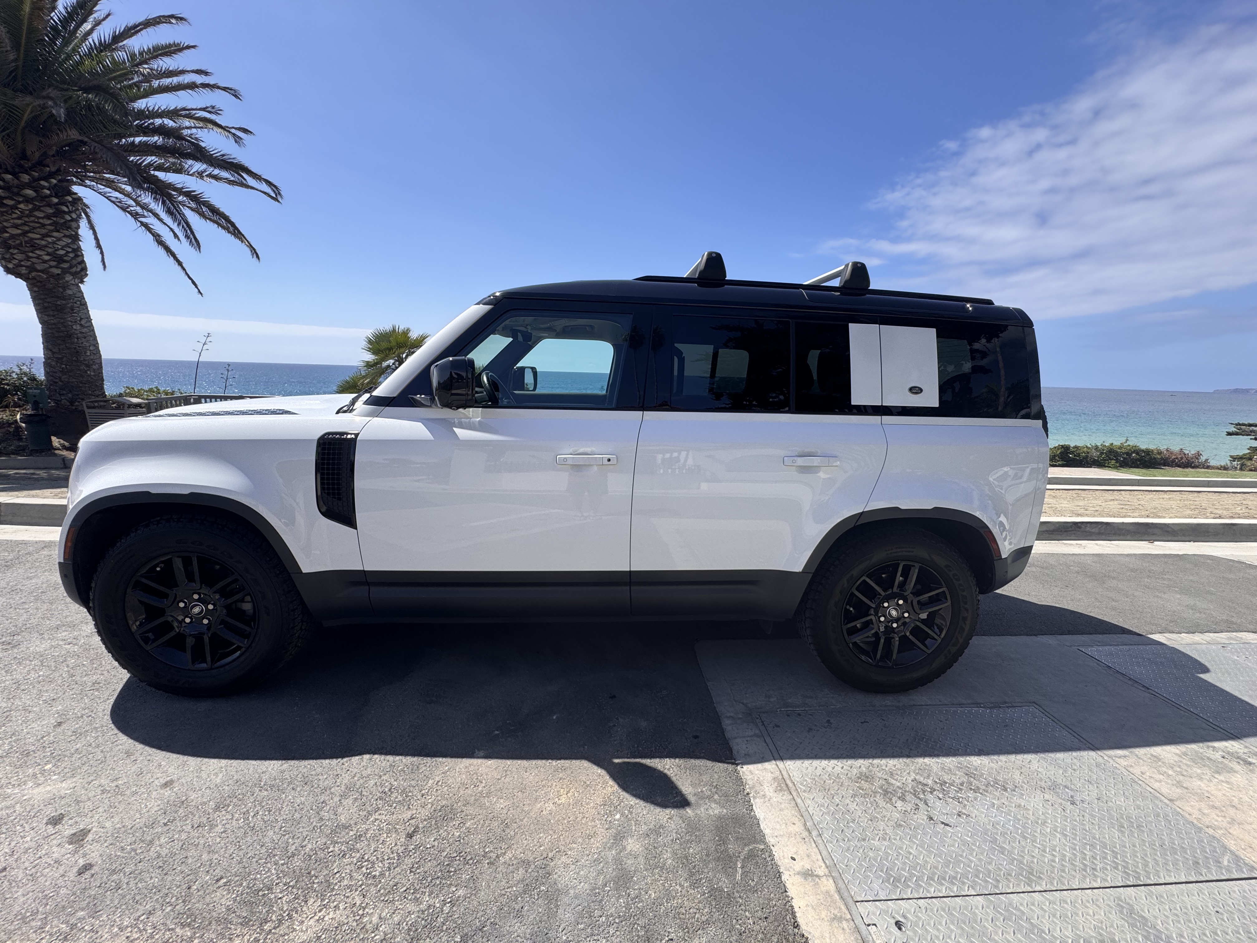 Used 2020 Land Rover Defender 110 S AWD/4WD image 13