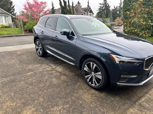 Used 2022 Volvo XC60 B5 Inscription w/ Advanced Package image 22