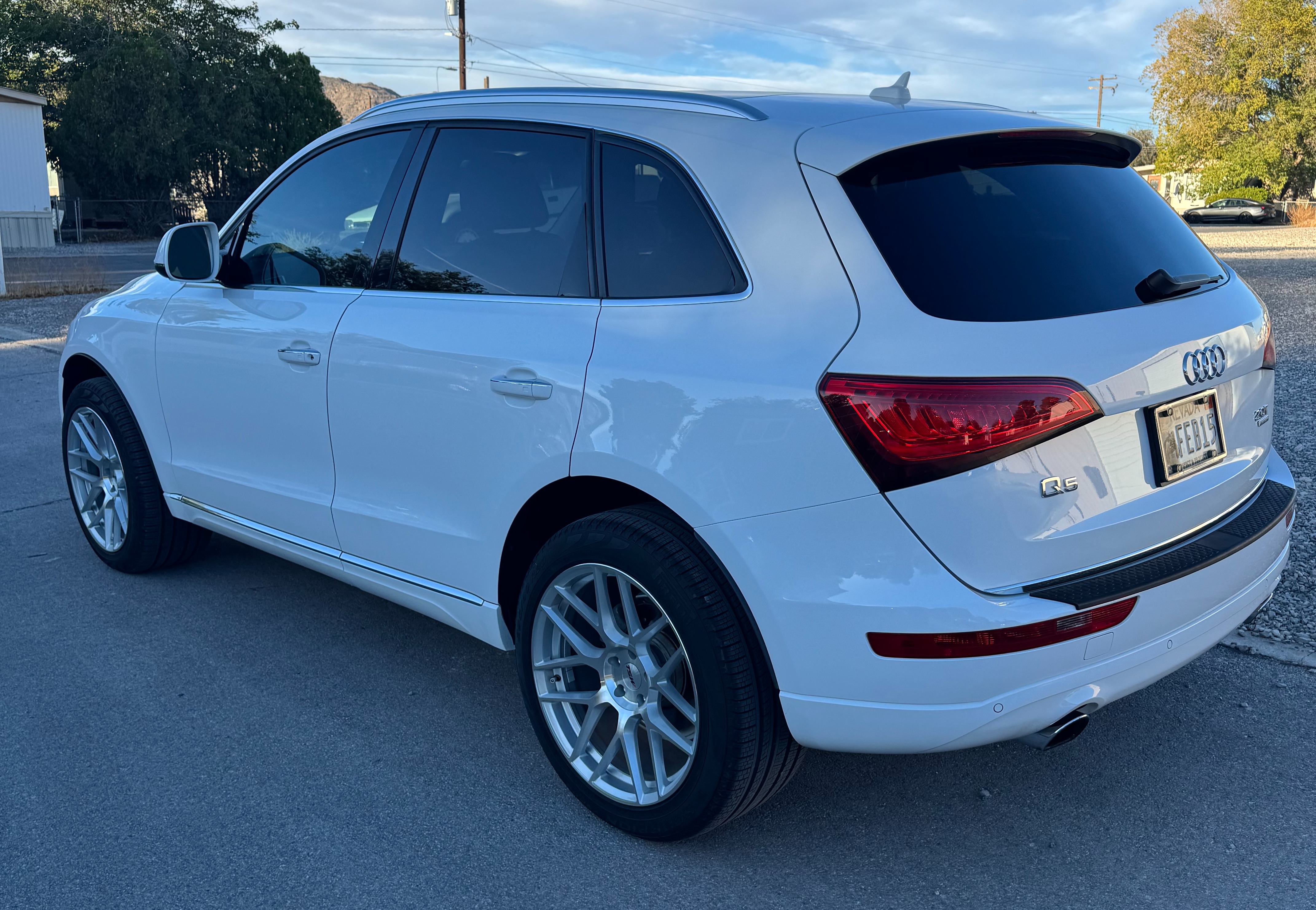 Used 2015 Audi Q5 2.0T Premium Plus AWD/4WD image 11