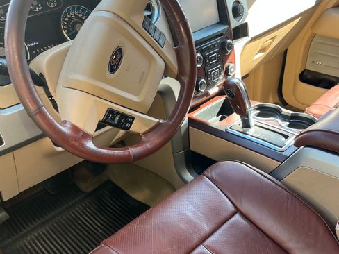 Used 2013 Ford F150 King Ranch w/ King Ranch Luxury Pkg AWD/4WD image 8