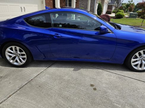 Used 2013 Hyundai Genesis 2.0T image 6