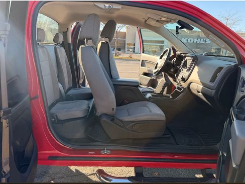 Used 2019 Chevrolet Colorado W/T w/ Custom Special Edition image 9