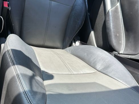 Used 2012 Ford Edge Sport w/ Driver Entry Pkg image 6