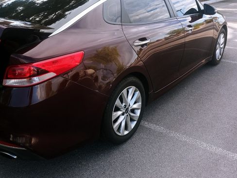 Used 2016 Kia Optima LX w/ Option Group 014 image 4