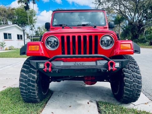 Used 2000 Jeep Wrangler Sport image 12