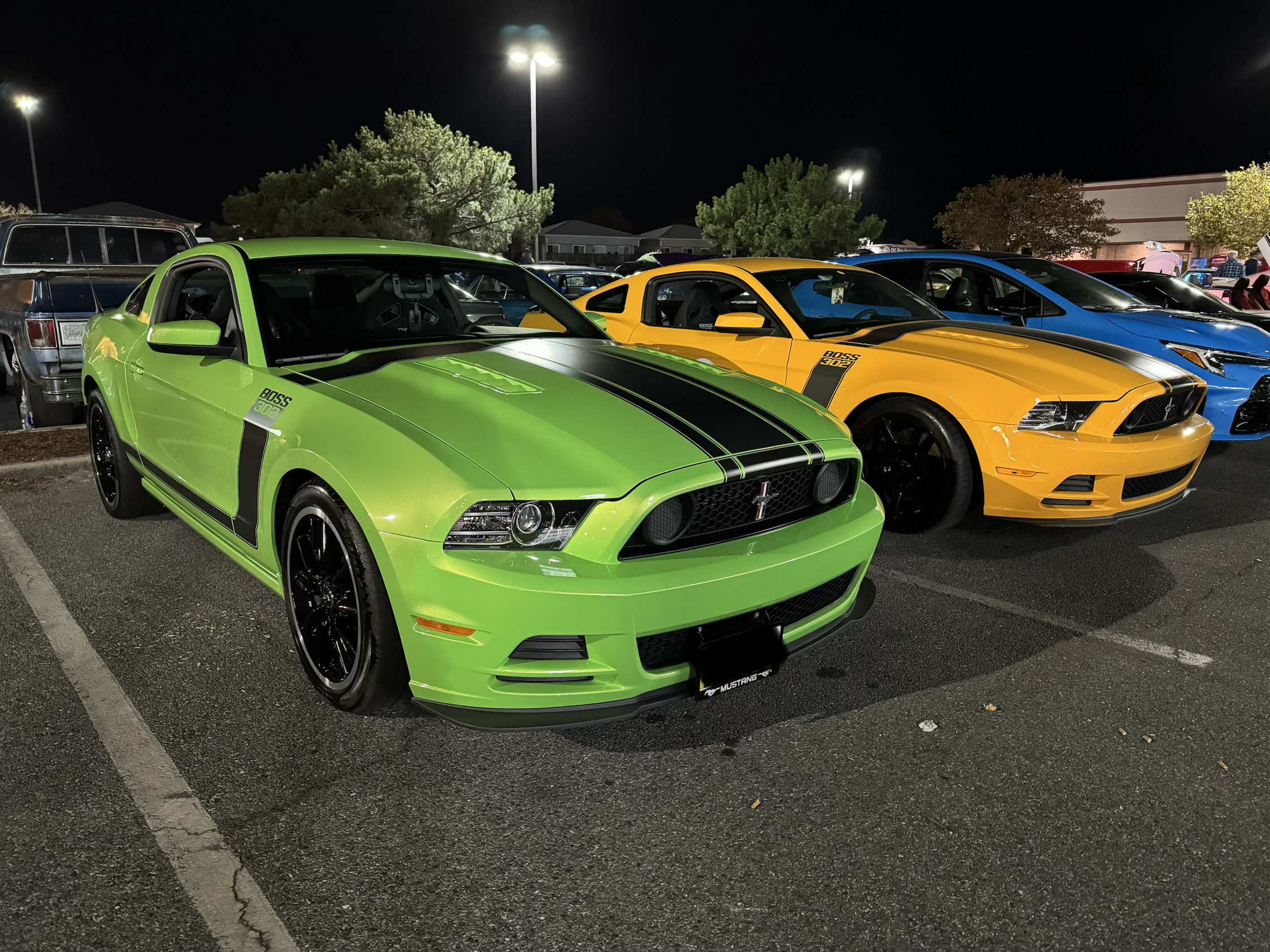 Used 2013 Ford Mustang Boss 302 w/ Boss 302 Accessory Pkg RWD image 10
