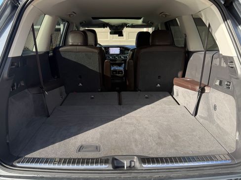 Used 2020 Mercedes-Benz GLS 450 4MATIC image 14