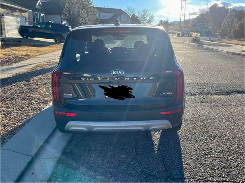 Used 2020 Kia Telluride LX image 15