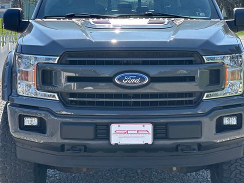 Used 2018 Ford F150 XLT w/ Equipment Group 302A Luxury image 10
