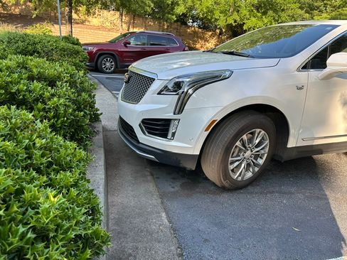 Used 2021 Cadillac XT5 Premium Luxury FWD image 10