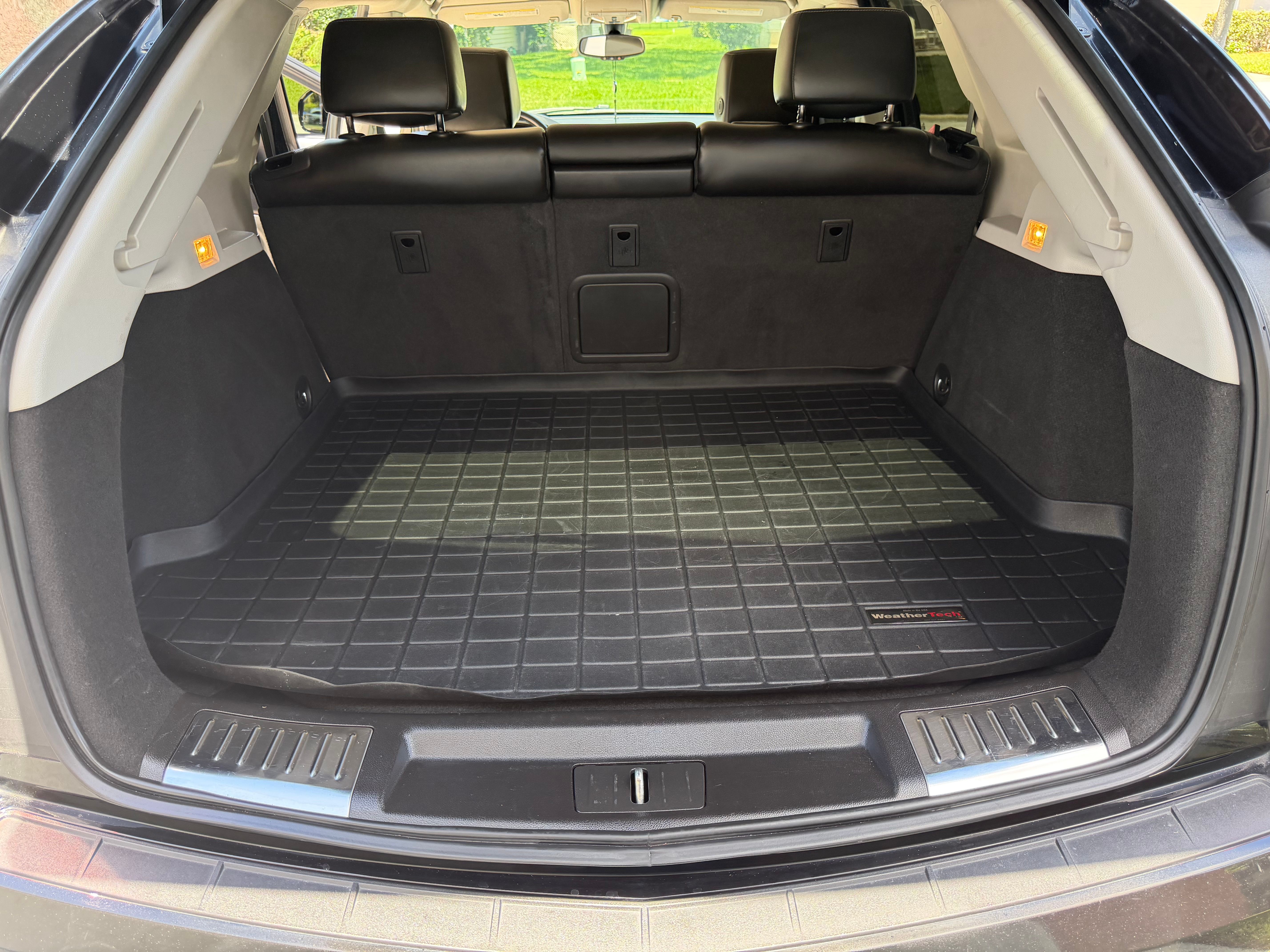 Used 2013 Cadillac SRX FWD image 17