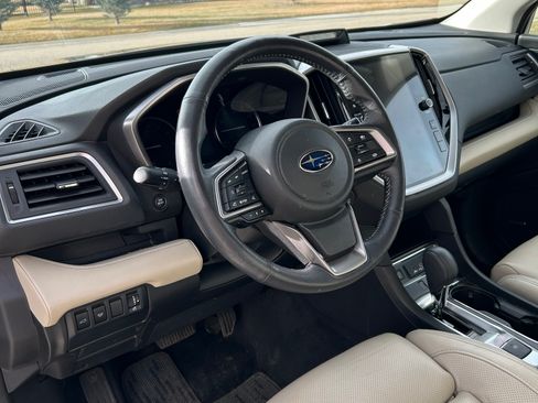 Used 2023 Subaru Ascent Limited w/ Technology Package image 11