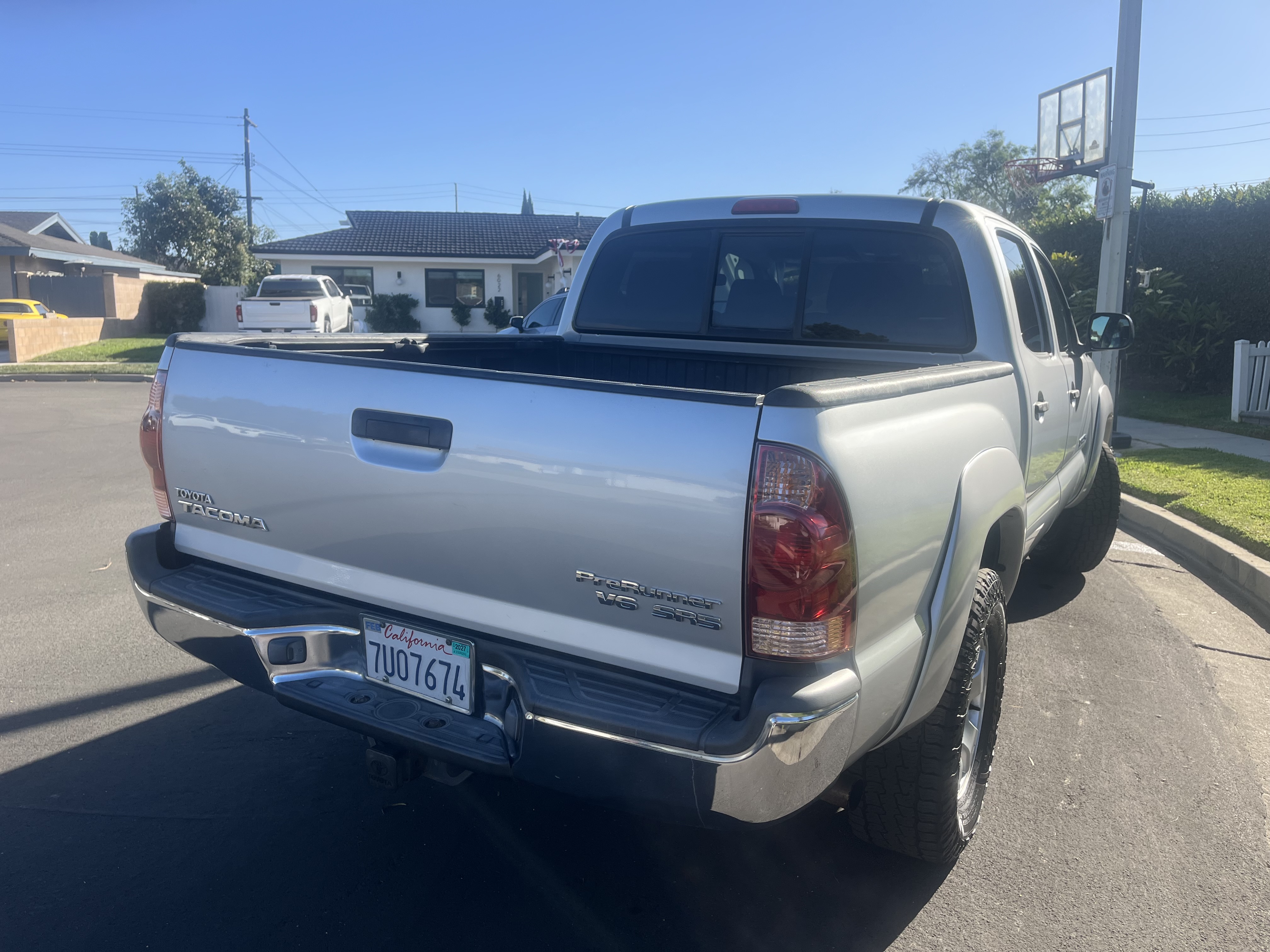 Used 2005 Toyota Tacoma PreRunner w/ TRD Off-Road Pkg #2 RWD image 6