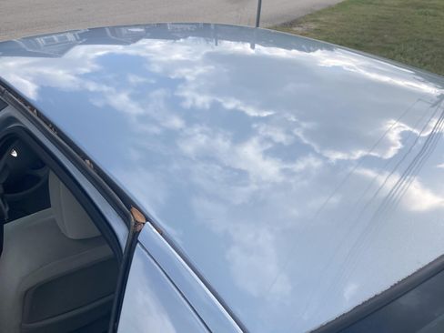 Used 2004 Ford Crown Victoria image 8