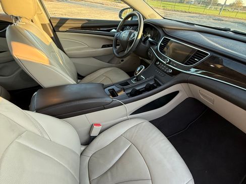 Used 2017 Buick LaCrosse Premium w/ Driver Confidence Package #2 FWD image 17