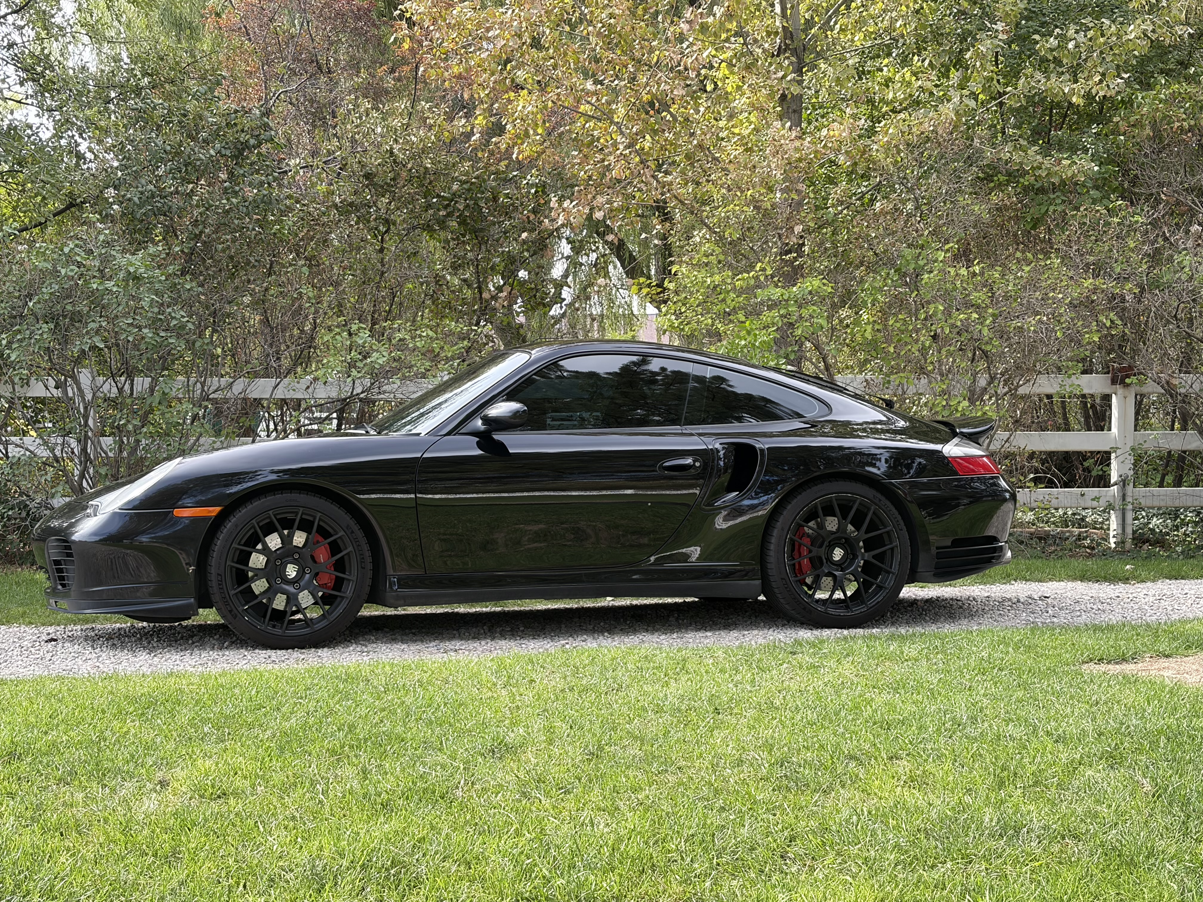 Used 2002 Porsche 911 Turbo AWD/4WD image 1