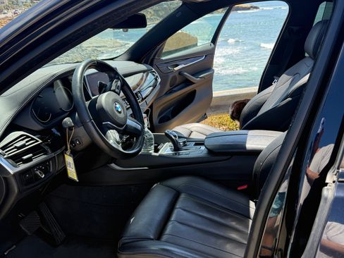 Used 2018 BMW X6 xDrive35i w/ M Sport Package image 11