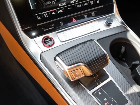 Used 2021 Audi RS 6 w/ Executive Package image 16