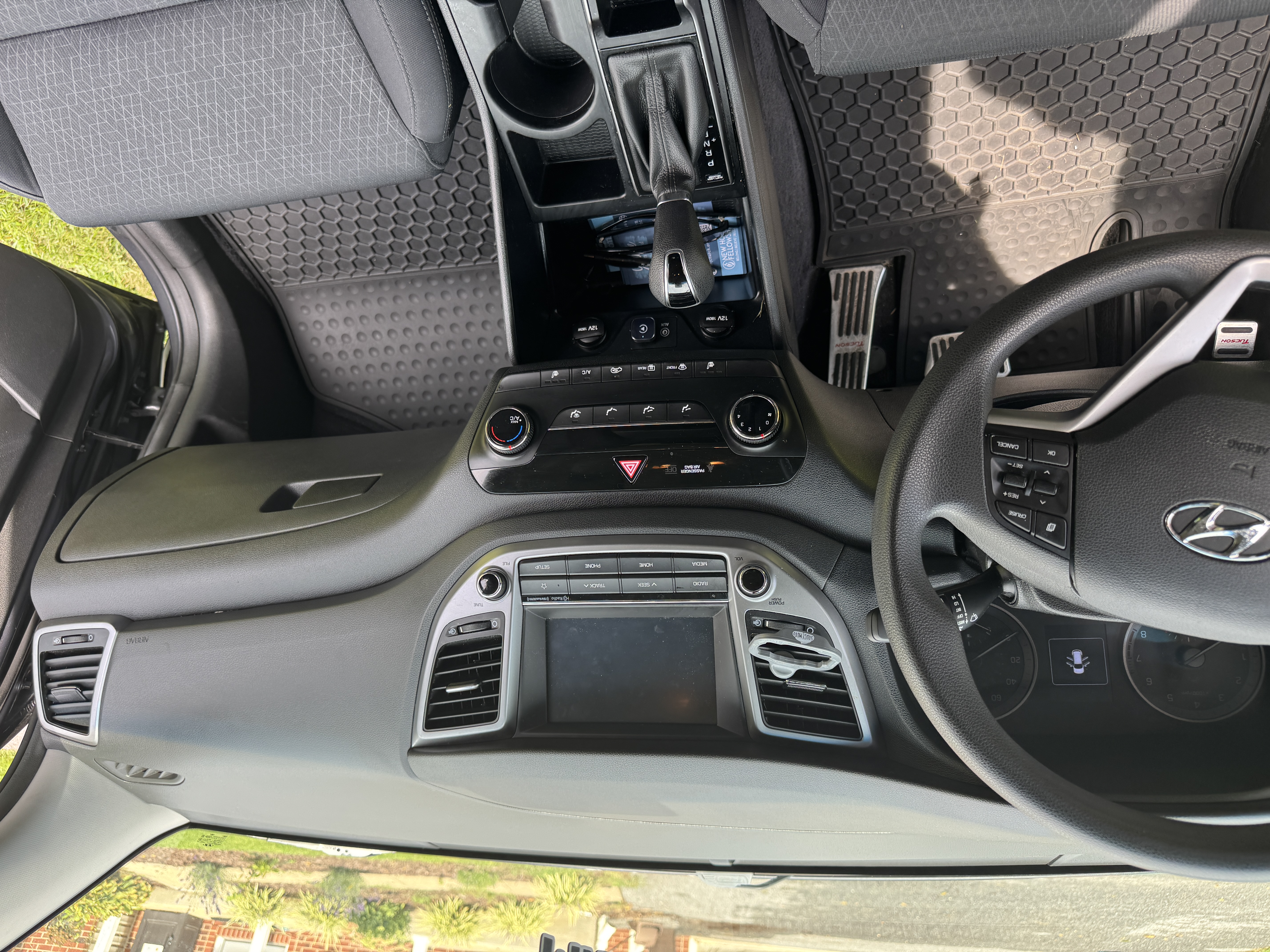 Used 2018 Hyundai Tucson SEL w/ Cargo Package AWD/4WD image 13