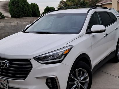 Used 2019 Hyundai Santa Fe XL SE w/ SE Premium Package 02