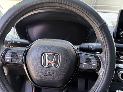 Used 2024 Honda Civic LX image 6