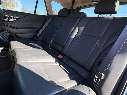 Used 2022 Subaru Outback Limited XT image 28