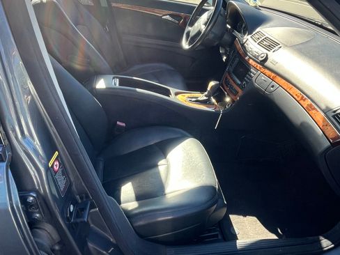 Used 2006 Mercedes-Benz E 350 Sedan image 4