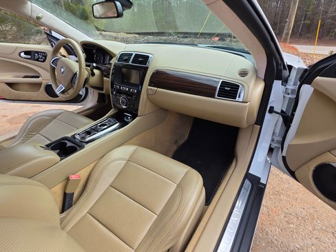 Used 2014 Jaguar XK Coupe 2D image 22