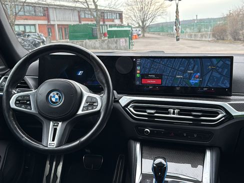 Used 2022 BMW i4 M50 image 27