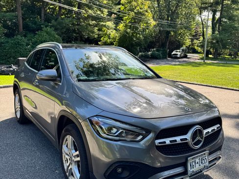 Used 2021 Mercedes-Benz GLA 250 4MATIC image 4